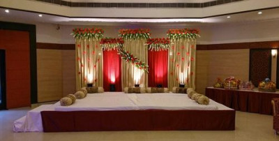 Little Chef Hotel And Restaurant, Kanpur - Your Culinary Escape in Civil Lines