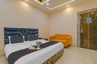 The Neel Sri Grand | GuestHouseWale.Com