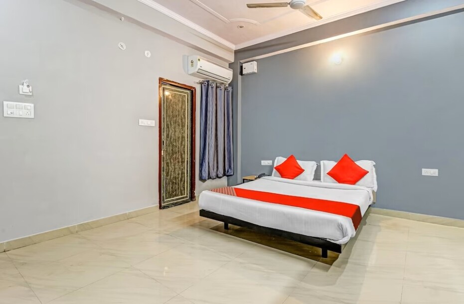 OYO Flagship 84950 Orphic Inn  | GuestHouseWale.Com-3