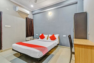 OYO Flagship 84950 Orphic Inn  | GuestHouseWale.Com-9