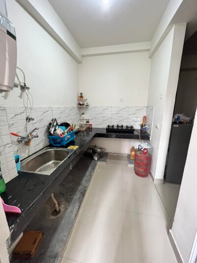 2 BHK apartment available in Gaur City 2 ,Noida