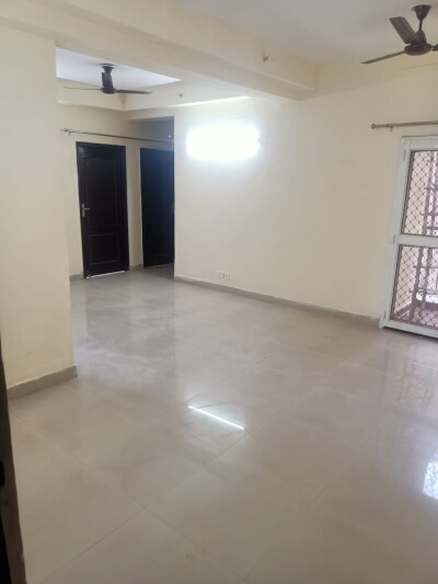 3 BHK flat Available semi furnished