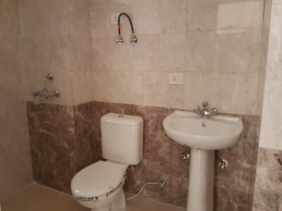 4 BHK Golf City plot 11, SECTOR 75, NOIDA