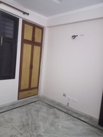 3bhk Nearby metro station 34  Noida